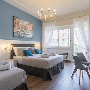 trastevere-gallery-suites.it-romehotels.com/